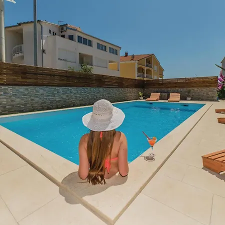 2 Bedroom Awesome In Biograd *
